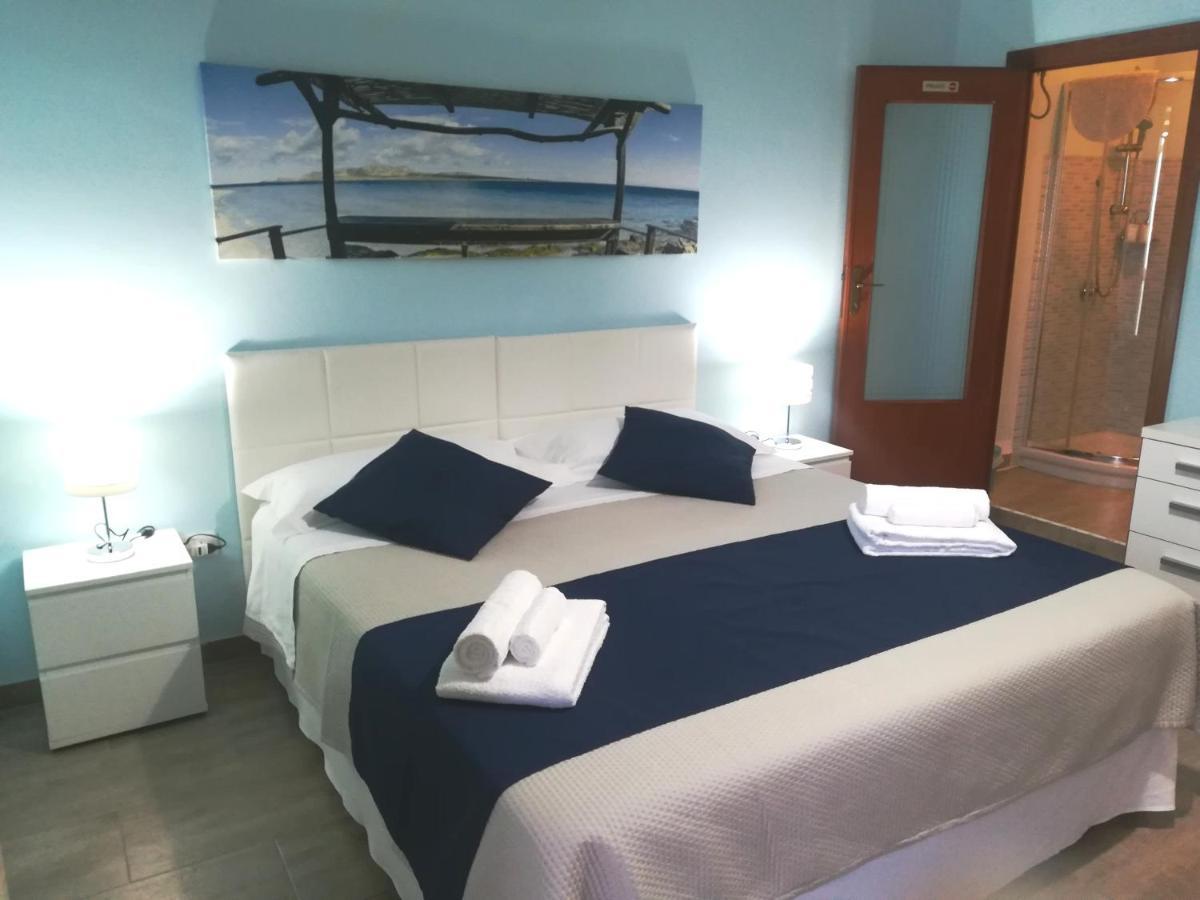 Passi Alterni Apartments Альгеро Экстерьер фото