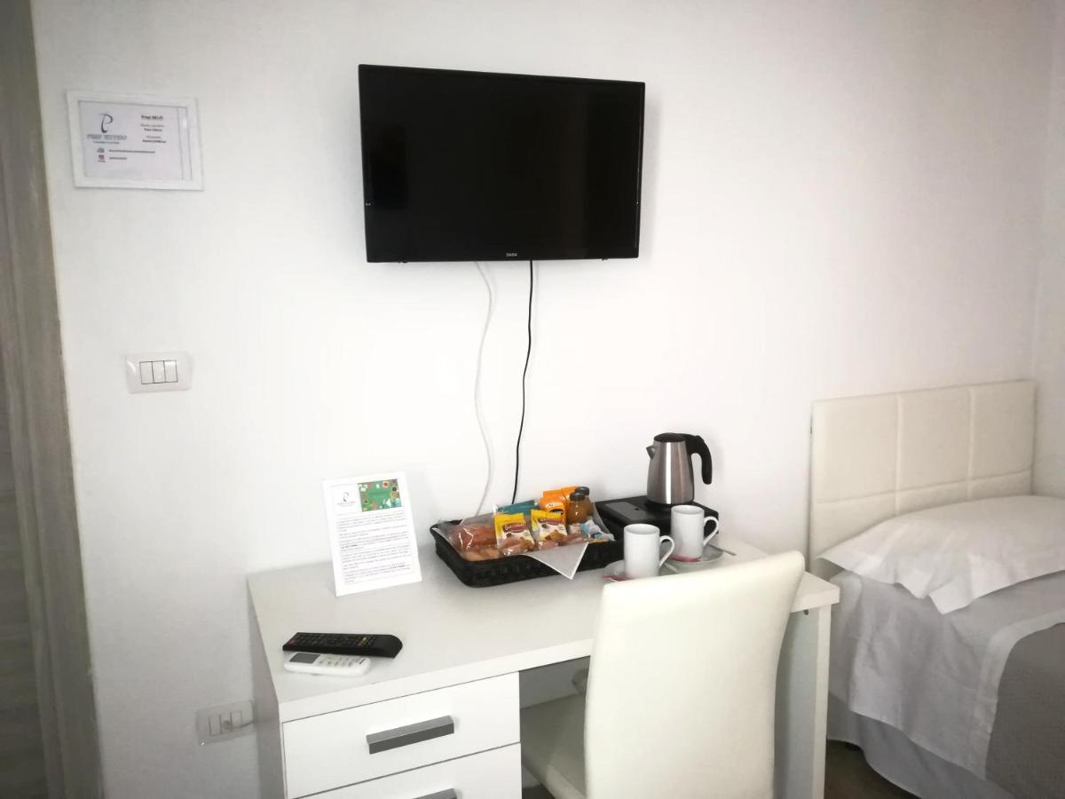 Passi Alterni Apartments Альгеро Экстерьер фото